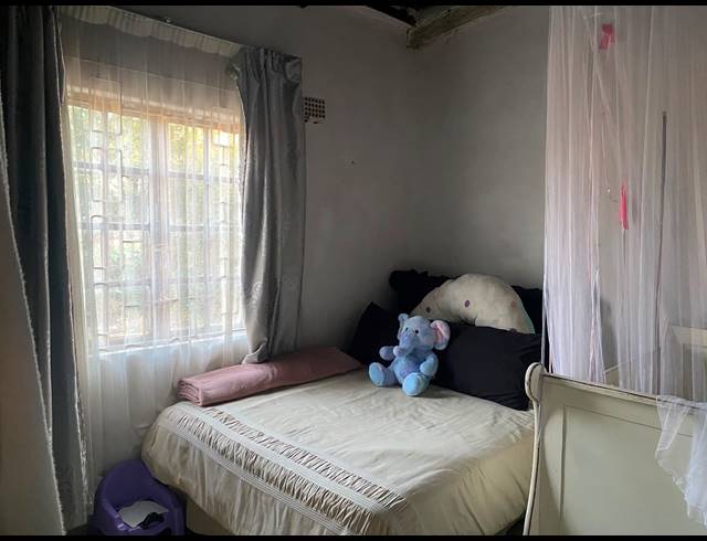 5 BEDROOM HOUSE FOR SALE IN INANDA